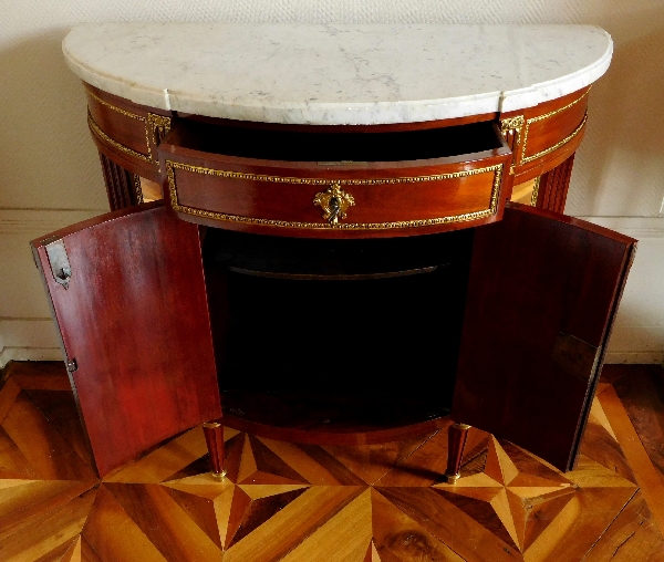 Jean-François Leleu : mahogany sideboard or commode, Louis XVI period