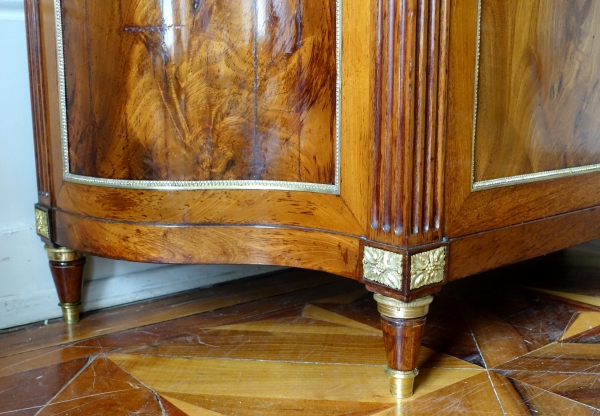 Directoire mahogany commode / sideboard - late 18th century or circa 1800