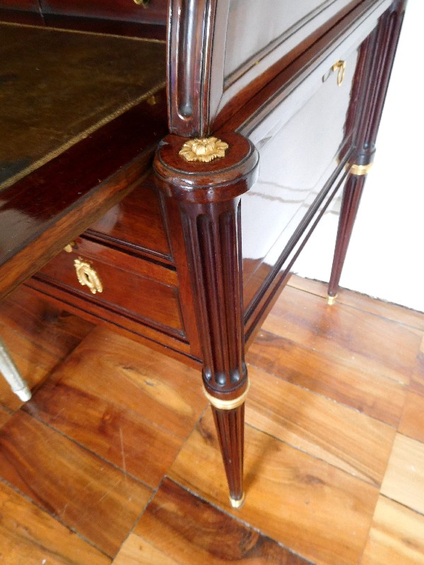 Louis XVI period mahogany and ormolu cylinder desk - France circa 1780