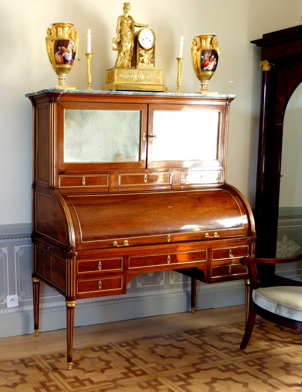 Louis XVI mahogany cylinder desk, late 18th century