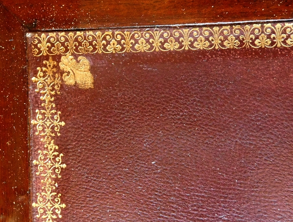 Bureau cylindre en citronnier et acajou, fin de l'époque Louis XVI