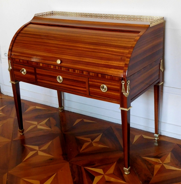 Louis XVI mahogany cylinder desk stamped Macret, circa 1780