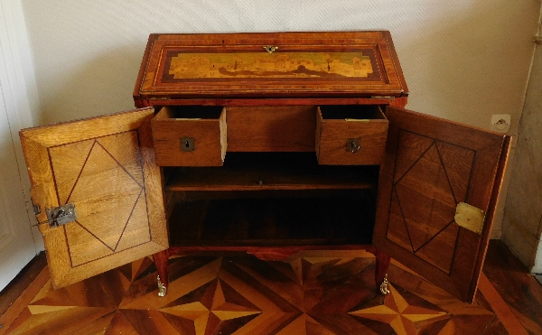 Topino : bureau de pente d'époque Transition en marqueterie - estampillé