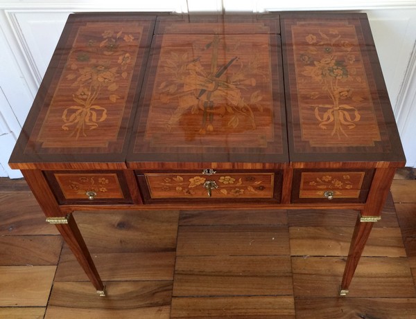 French antique dressing table, cabinetmaker Reizell stamp, Louis XVI period (18th century)