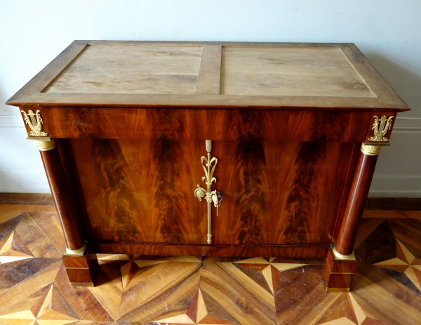 Empire mahogany commode attributed to Jacob Desmalter, 19th century