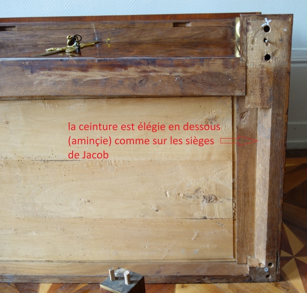 Commode à l'Anglaise d'époque Empire en acajou attribuée à Jacob Desmalter