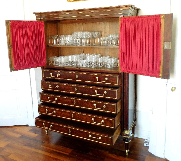 Antique French mahogany Directoire chest of drawers / cabinet, late 18th century circa 1790