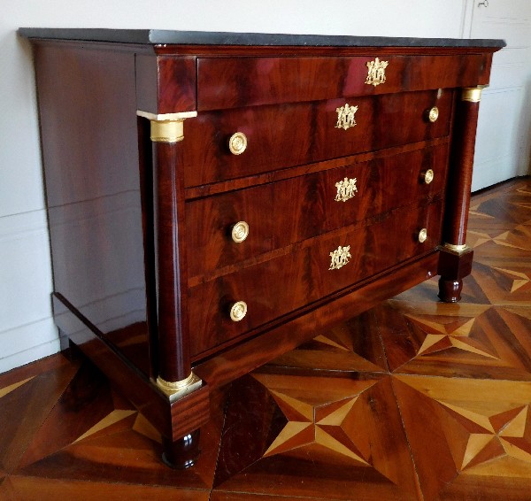 French Empire mahogany and ormolu chest of drawers / commode