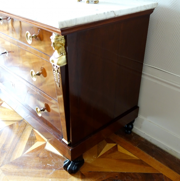 Mahogany and ormolu commode / chest of drawers, Consulate production circa 1800