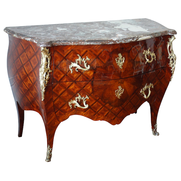 Commode Louis XV en marqueterie de bois de violette