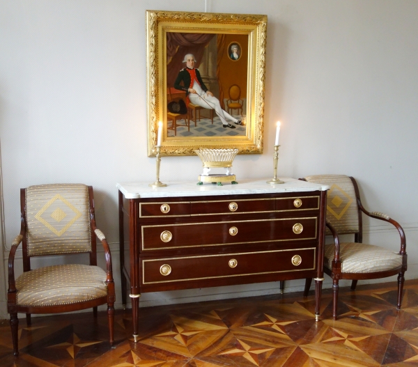 Etienne Avril : Louis XVI mahogany and ormolu commode - stamped