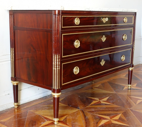 Stockel : Louis XVI mahogany & ormolu chest of drawers - late 18th century - stamped