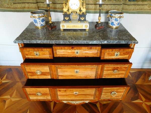 Jacques Birckle : Louis XVI commode / chest of drawers - stamped - circa 1780