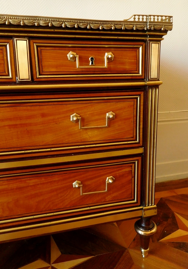 Large Louis XVI lemon tree and mahogany commode, late 18th century