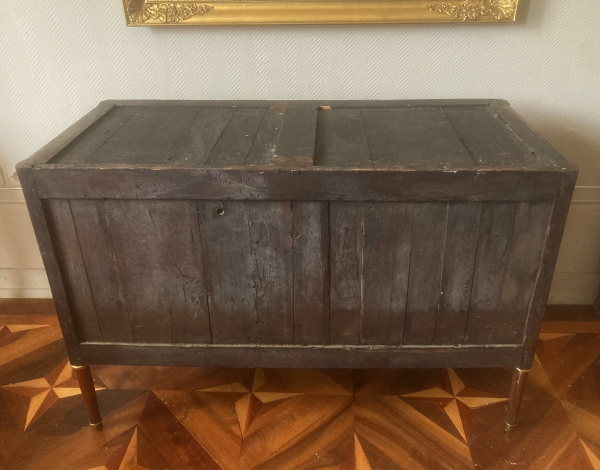 Commode d'époque Louis XVI en marqueterie, estampille de Pascal Coigniard