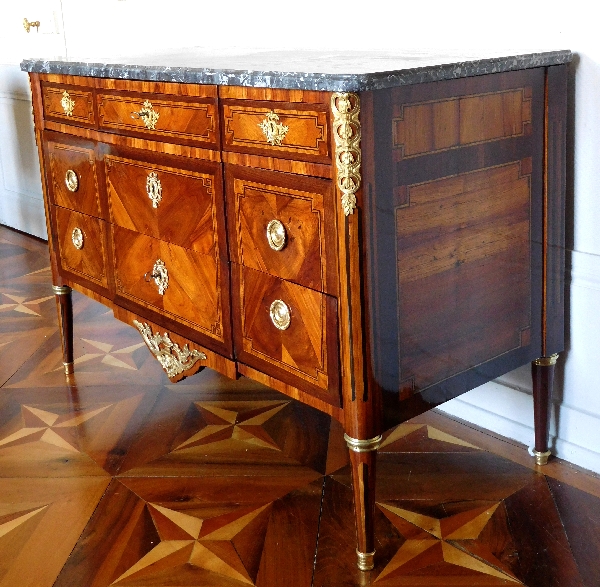 Louis XVI marquetry commode / chest of drawers stamped Guignard, 18th century