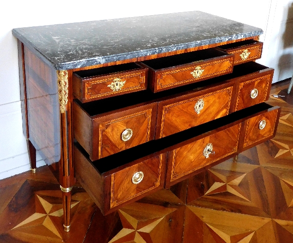 Louis XVI marquetry commode / chest of drawers stamped Guignard, 18th century