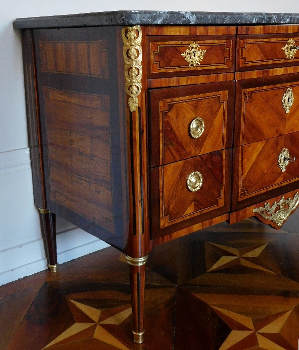 Louis XVI marquetry commode / chest of drawers stamped Guignard, 18th century