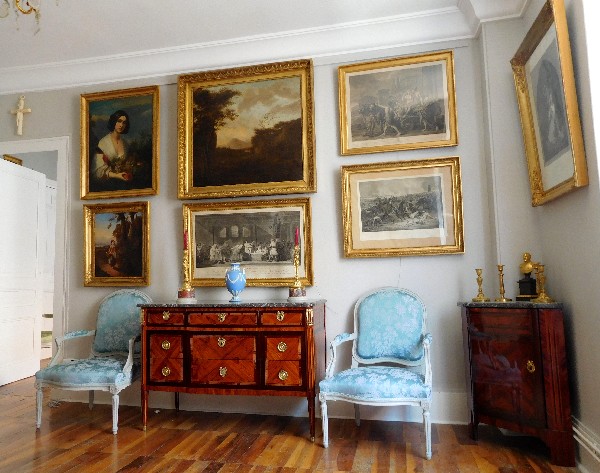 Commode en marqueterie d'époque Louis XVI, estampille de J.B. Vassou