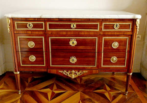 Louis XVI commode / chest of drawers, satin wood and ormolu, attributed to Jean Caumont (stamped)