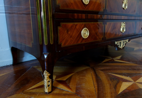 Pierre Antoine Veaux : large Louis XVI marquetry commode - stamped