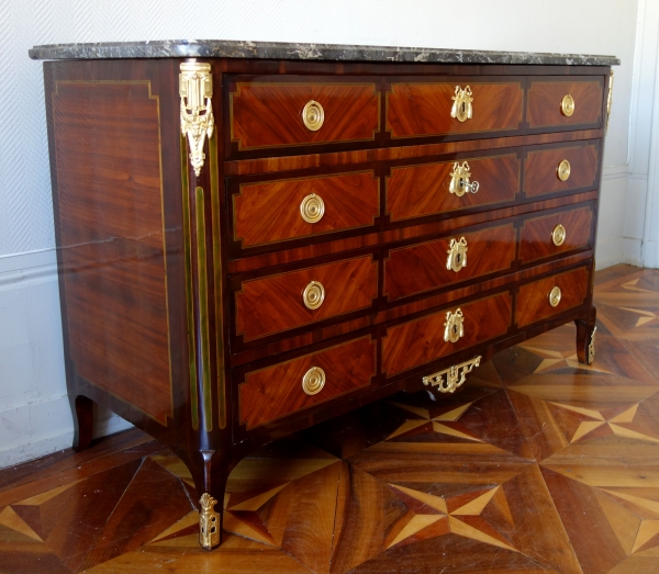 Pierre Antoine Veaux : large Louis XVI marquetry commode - stamped