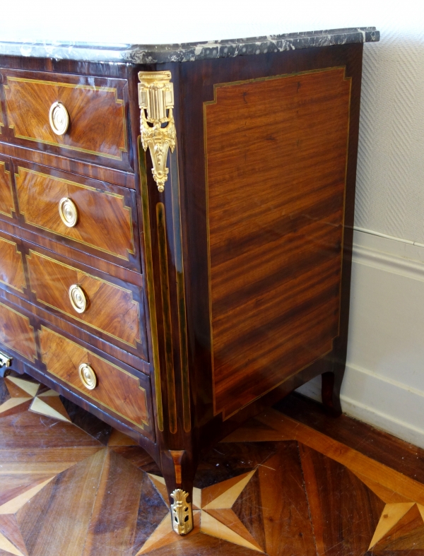 Pierre Antoine Veaux : large Louis XVI marquetry commode - stamped