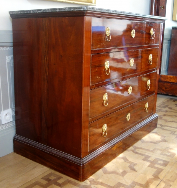 Early 19th century mahogany and ormolu commode / chest of drawers stamped Jeanselme