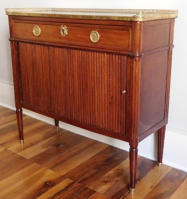 Rare Louis XVI mahogany commode, France, late 18th century