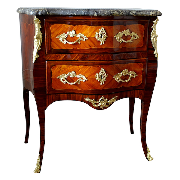 Jean Lapie : petite commode sauteuse en marqueterie, époque Louis XV - estampillée