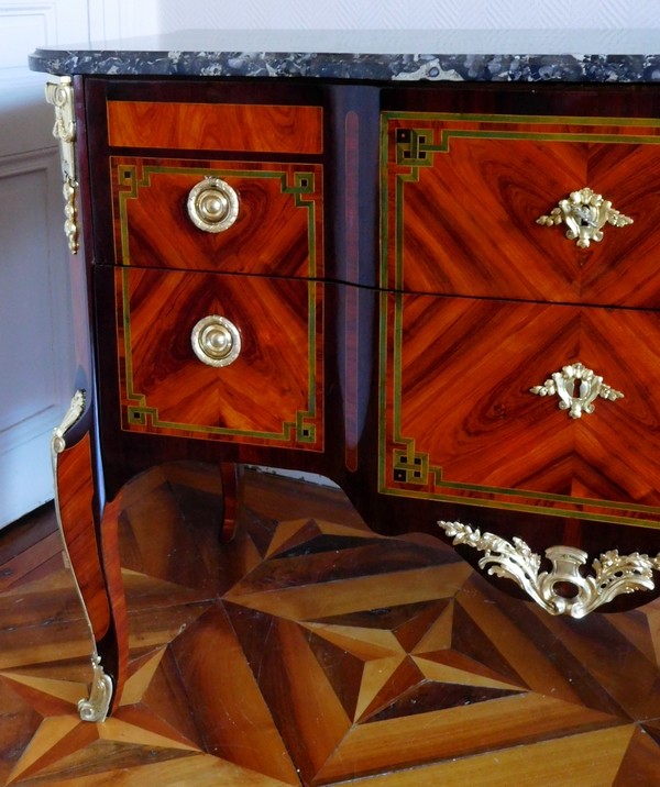 Martin Ohneberg : Transition marquetry commode circa 1775 - stamped