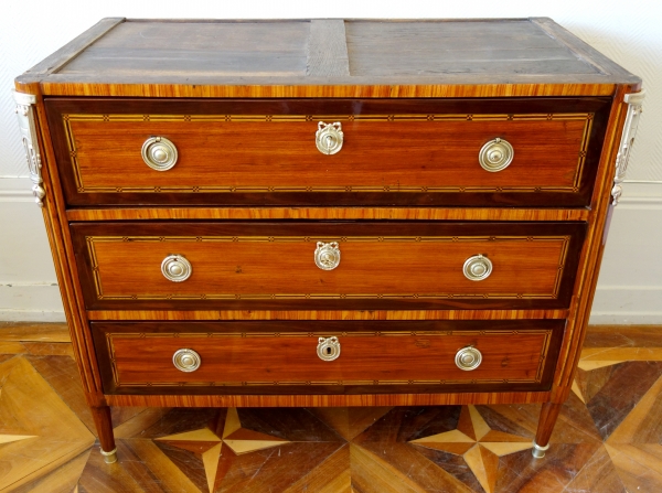 Louis XVI marquetry commode / writing desk, 18th century Parisian work