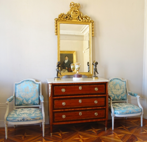 Louis XVI marquetry commode / writing desk, 18th century Parisian work