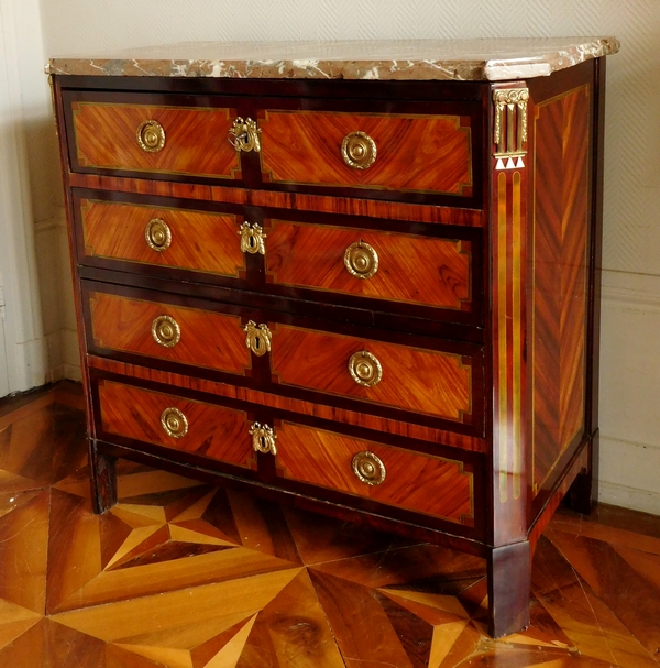 Commode secrétaire d'époque Transition Louis XVI en marqueterie, travail Parisien circa 1775-80