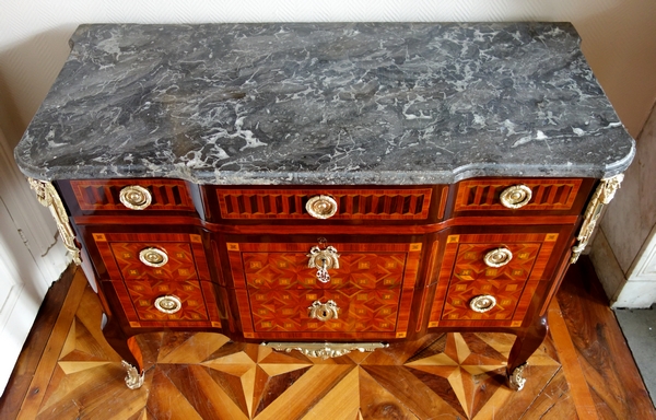 Pierre Macret : marquetry commode / chest of drawers, 18th century circa 1775 - stamped