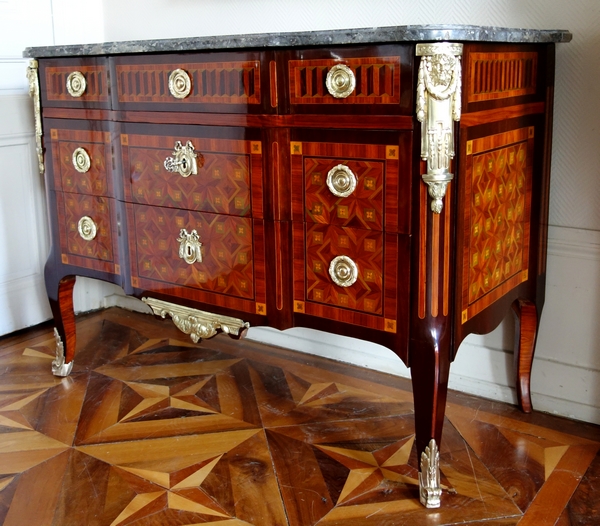 Pierre Macret : marquetry commode / chest of drawers, 18th century circa 1775 - stamped