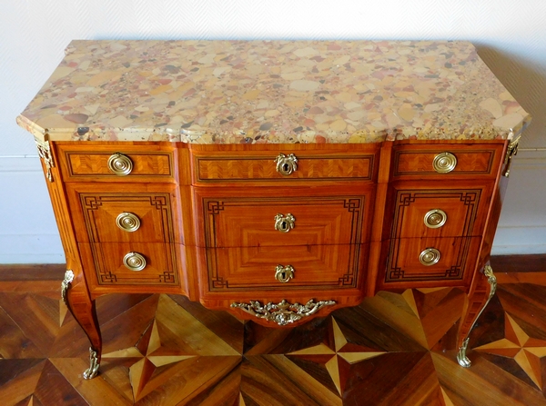 François Reizell : commode d'apparat en marqueterie de satiné, époque Transition estampillée