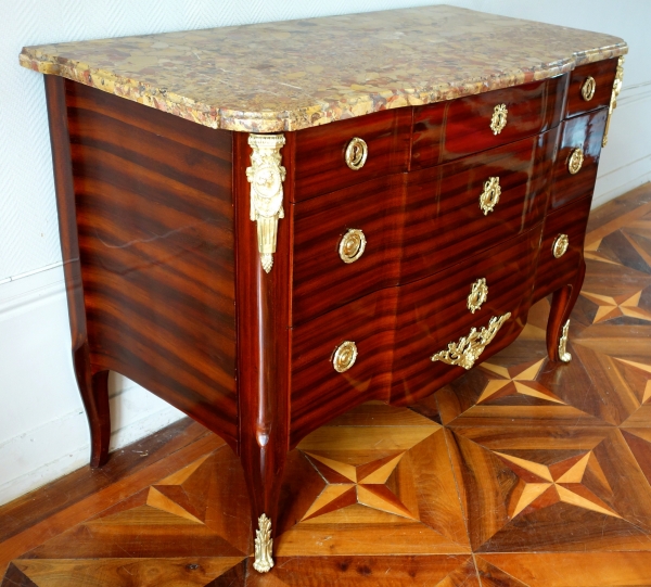 JG Schlichtig - Transition Parisian satin mahogany commode / chest of drawers, 18th century circa 1770