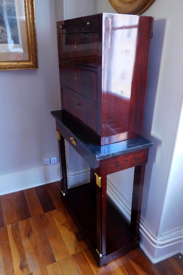 Meuble de voyage, commode console en acajou et bronze doré, époque Empire