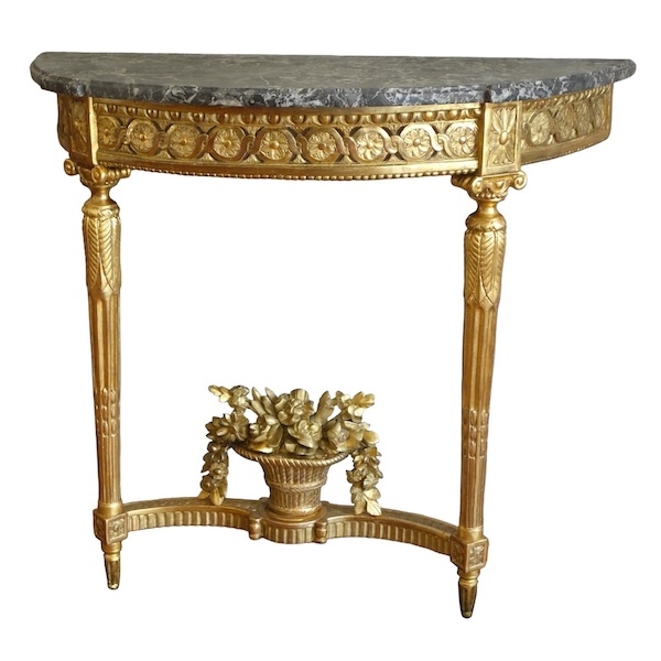 Sculpted gilt wood console, Louis XVI period circa 1780