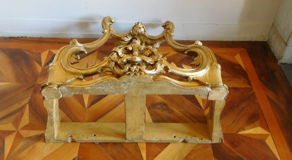 Console d'applique en bois doré d'époque Louis XV, vers 1760