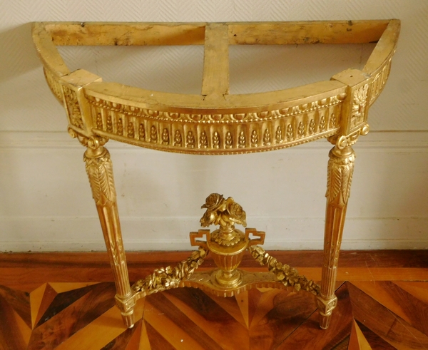 Console d'applique d'époque Louis XVI en bois sculpté et doré à la feuille d'or vers 1780