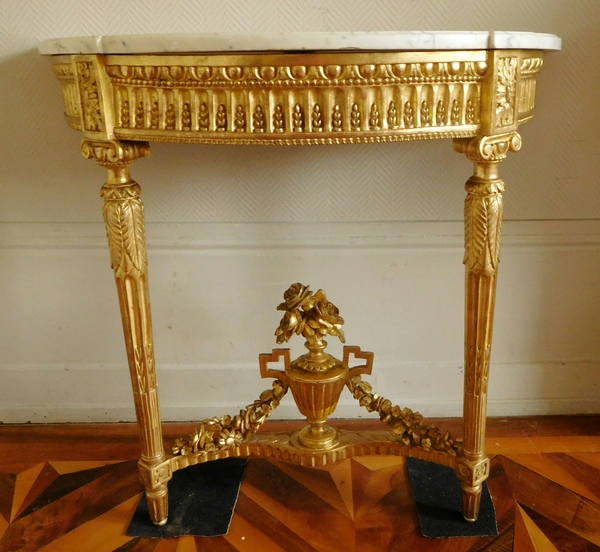 Console d'applique d'époque Louis XVI en bois sculpté et doré à la feuille d'or vers 1780