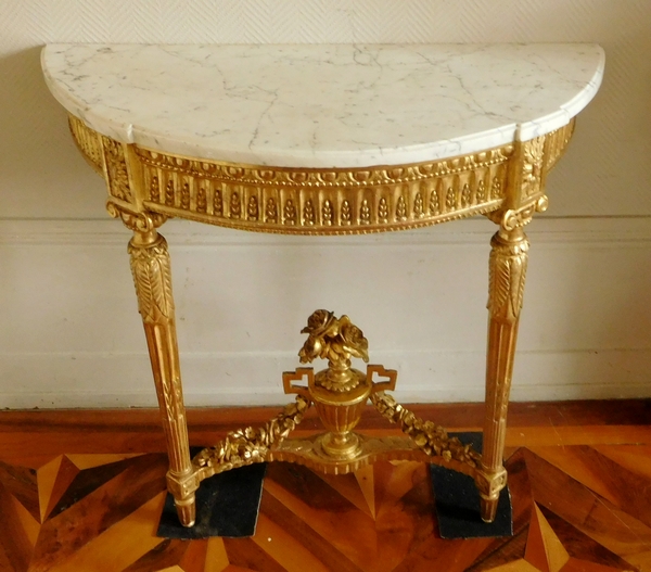 Console d'applique d'époque Louis XVI en bois sculpté et doré à la feuille d'or vers 1780