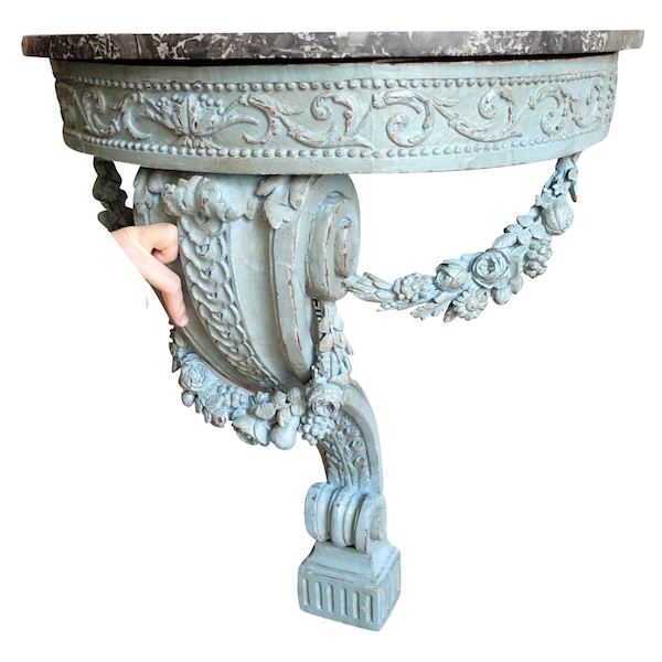 Louis XVI half-moon-shaped console in the taste of Jacob, patinated wood, 18th century