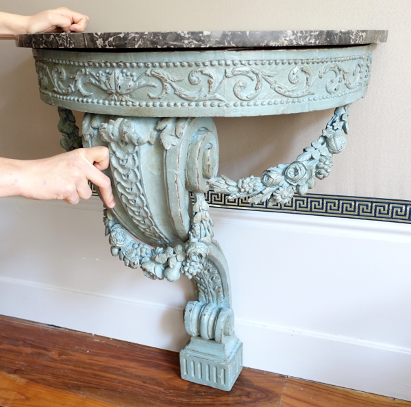 Louis XVI half-moon-shaped console in the taste of Jacob, patinated wood, 18th century