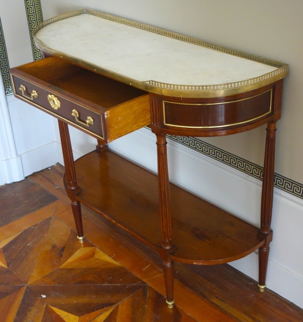 Console desserte demi-lune en acajou, époque Louis XVI