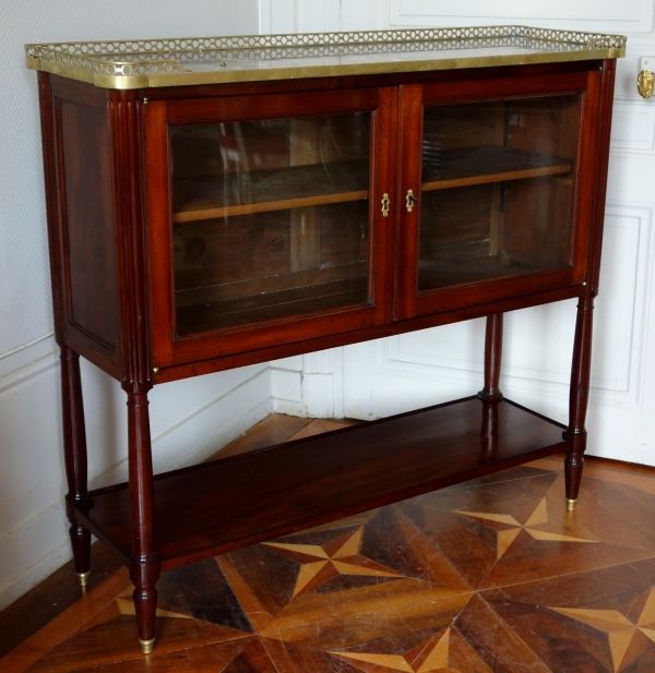 Console desserte vitrine en acajou - meuble de collectioneur d'époque Louis XVI, fin XVIIIe siècle