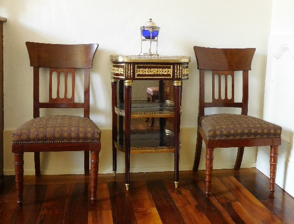 Small Louis XVI Directoire mahogany console, mercury gilt bronze, late 18th century