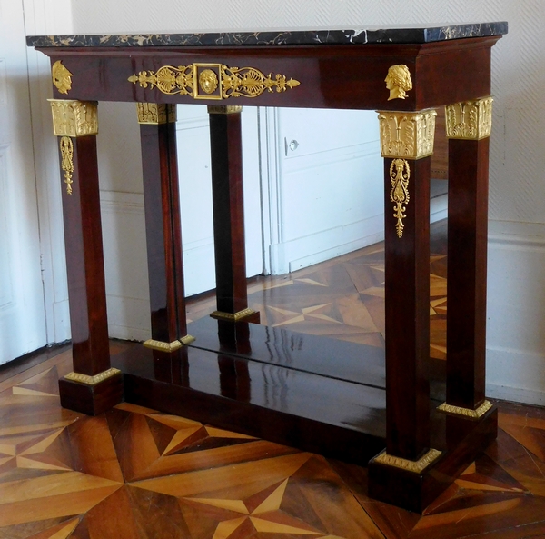 Thomire Duterme : console en acajou et bronze doré d'époque Empire